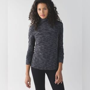 Lululemon &go Take-Off Long Sleeve Heathered Black Size 6 Pre-owned